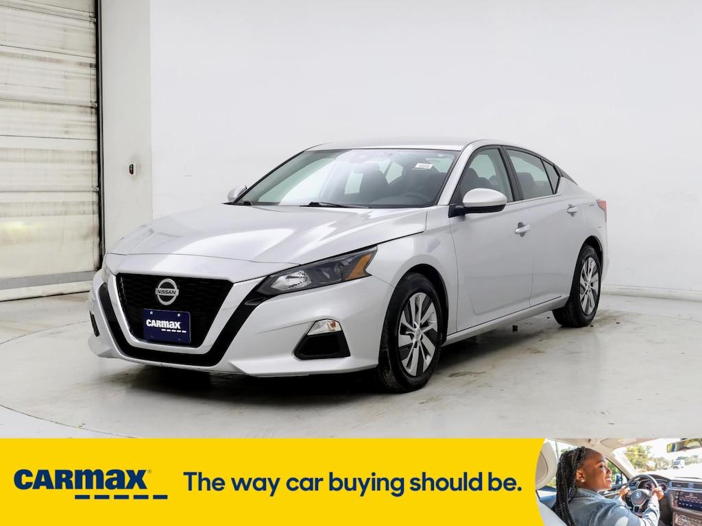 used 2022 Nissan Altima car, priced at $19,998