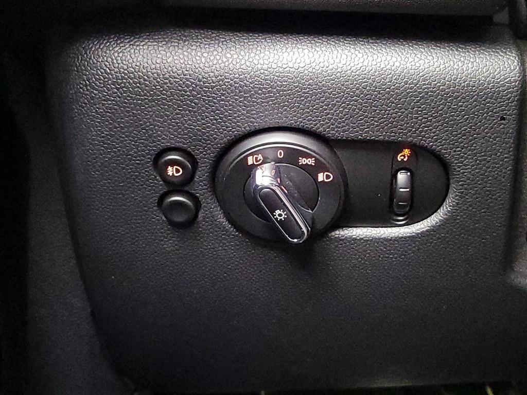 used 2021 MINI Hardtop car, priced at $22,998