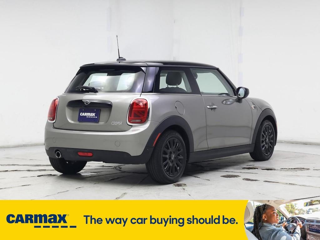 used 2021 MINI Hardtop car, priced at $22,998