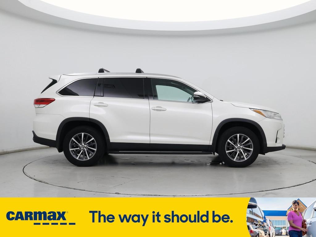 used 2019 Toyota Highlander car, priced at $30,998