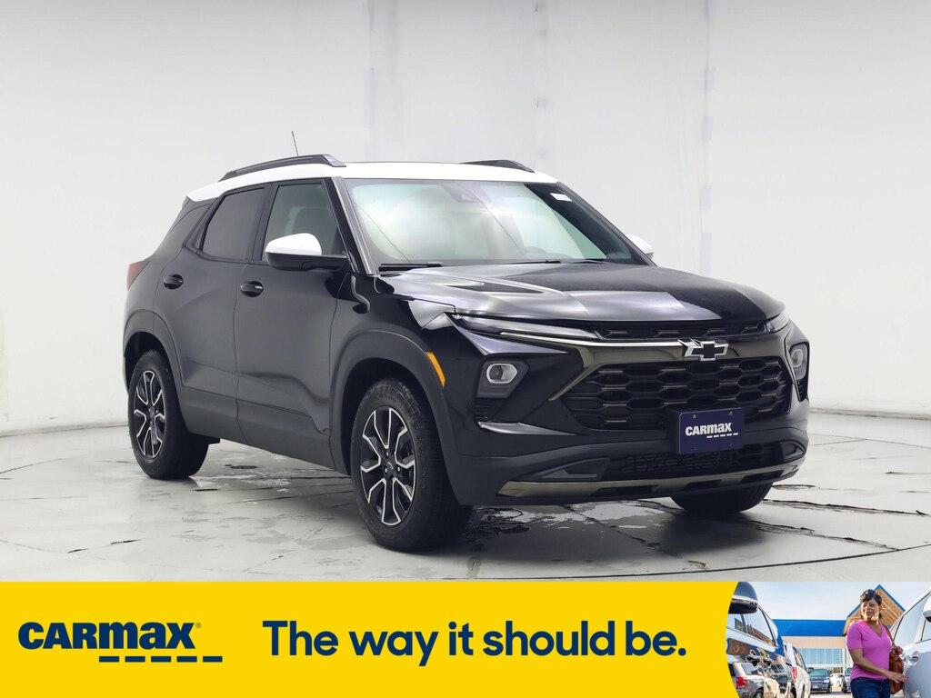 used 2025 Chevrolet TrailBlazer car, priced at $29,998