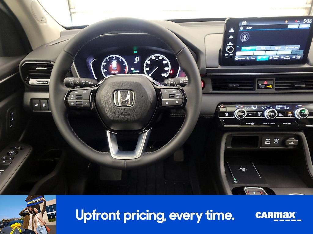 used 2025 Honda Pilot car, priced at $48,998