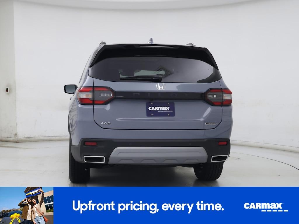 used 2025 Honda Pilot car, priced at $48,998
