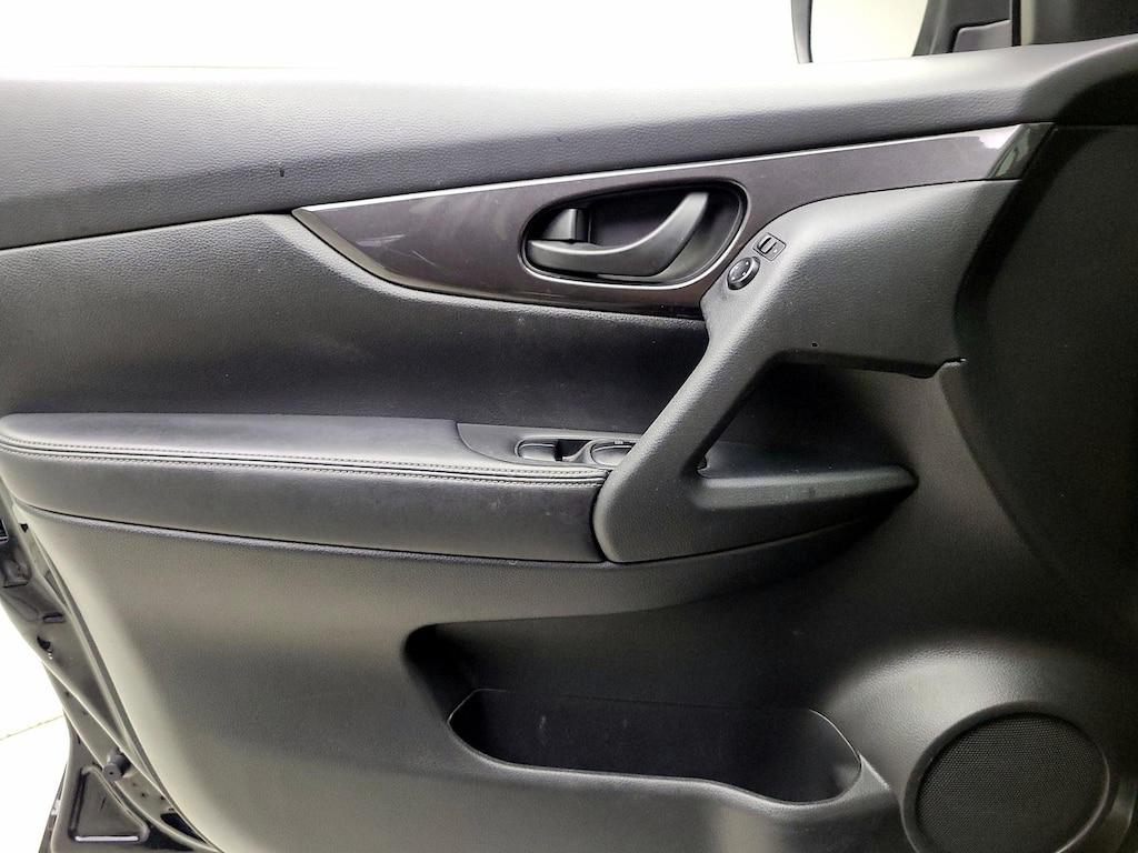 used 2020 Nissan Rogue car, priced at $18,998