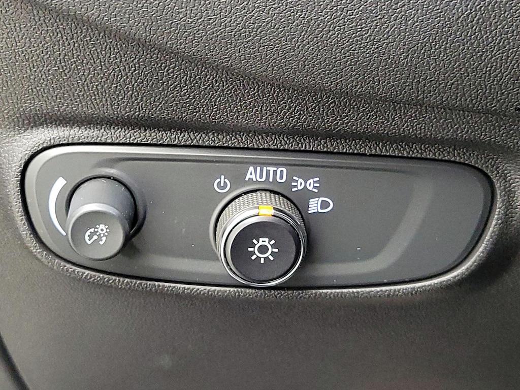 used 2023 Chevrolet Equinox car, priced at $21,998
