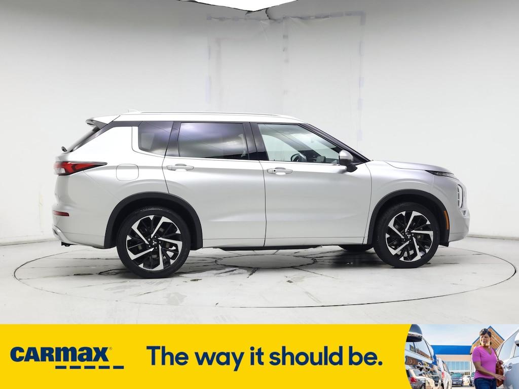 used 2022 Mitsubishi Outlander car, priced at $26,998