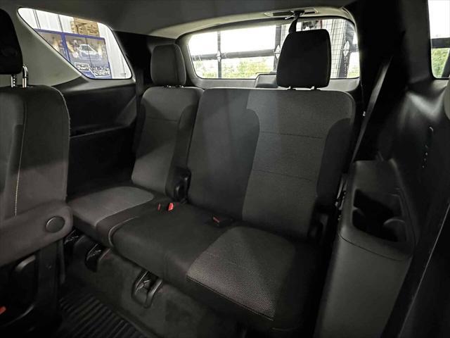 used 2018 Chevrolet Traverse car, priced at $18,450