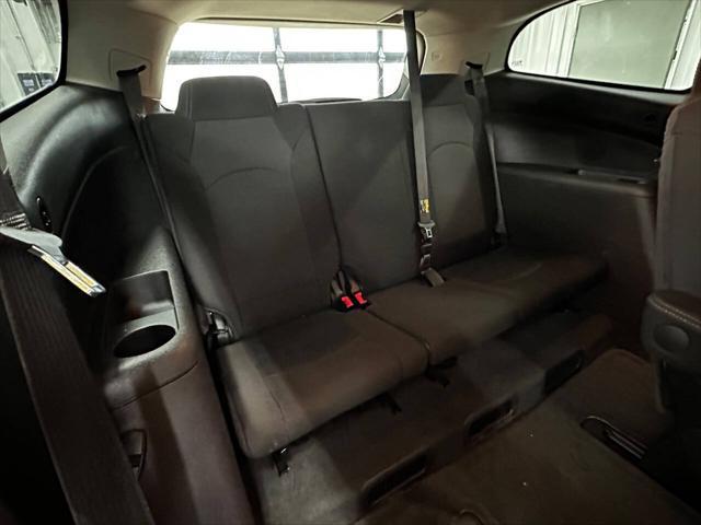 used 2016 Chevrolet Traverse car, priced at $11,995