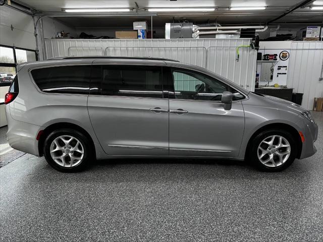 used 2017 Chrysler Pacifica car, priced at $14,500