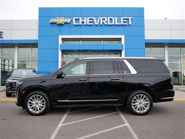 used 2023 Cadillac Escalade ESV car, priced at $61,470