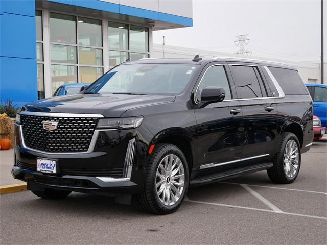 used 2023 Cadillac Escalade ESV car, priced at $61,470