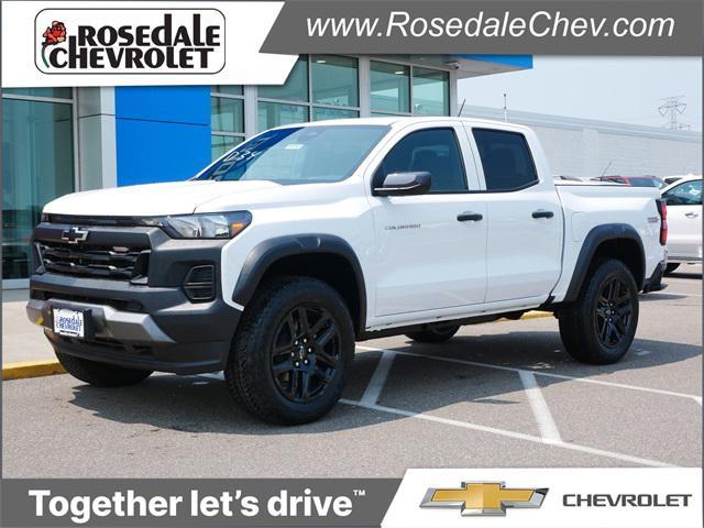 new 2025 Chevrolet Colorado car, priced at $44,215