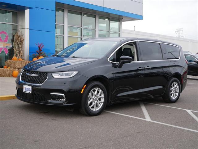 used 2023 Chrysler Pacifica car, priced at $29,800