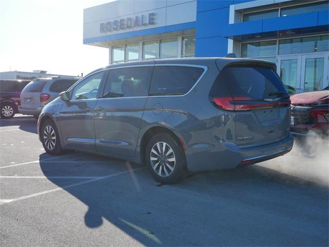 used 2022 Chrysler Pacifica Hybrid car, priced at $20,899