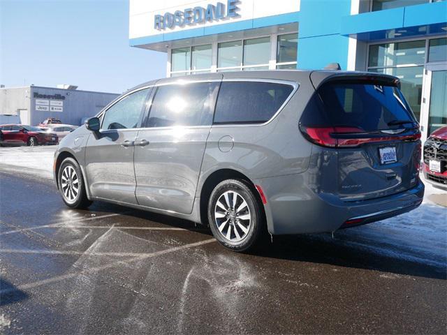 used 2022 Chrysler Pacifica Hybrid car, priced at $20,985