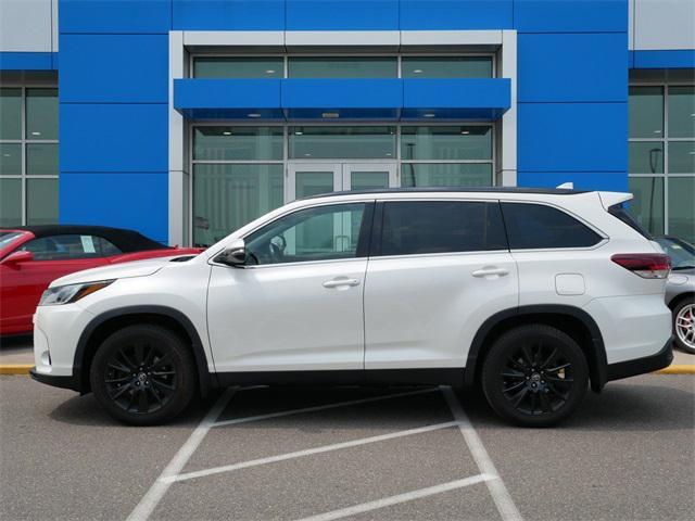 used 2019 Toyota Highlander car, priced at $27,985