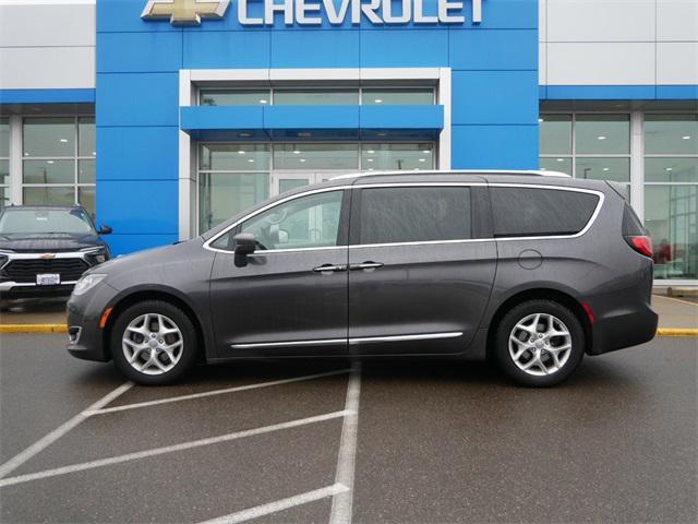 used 2017 Chrysler Pacifica car, priced at $16,927