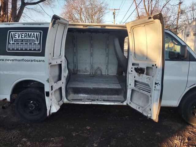 used 2010 Chevrolet Express 2500 car, priced at $3,295