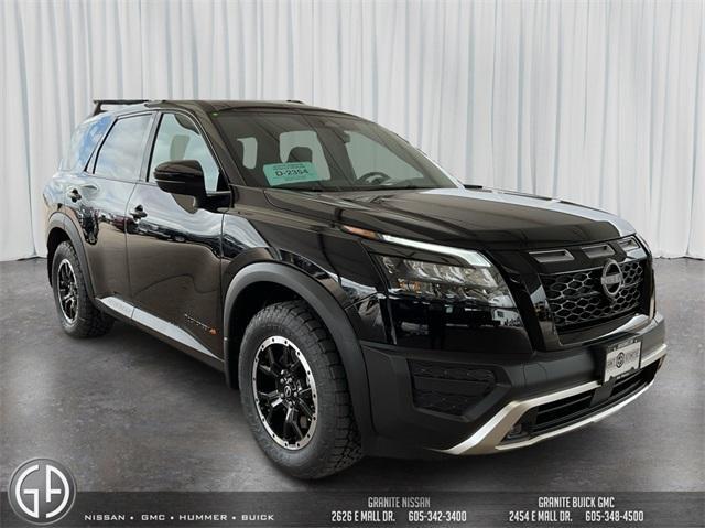 new 2025 Nissan Pathfinder car, priced at $45,675