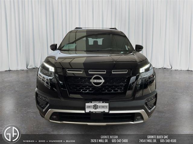 new 2025 Nissan Pathfinder car, priced at $45,675