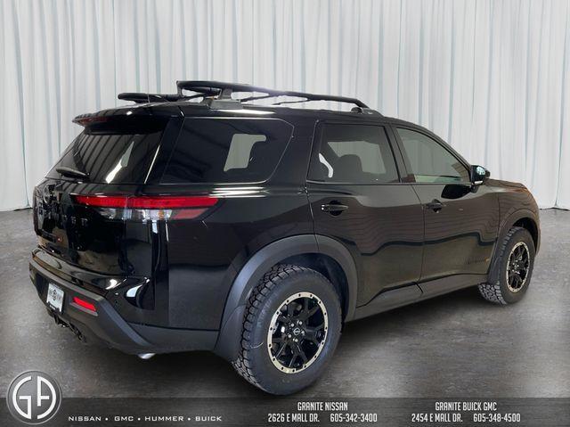 new 2025 Nissan Pathfinder car, priced at $43,675