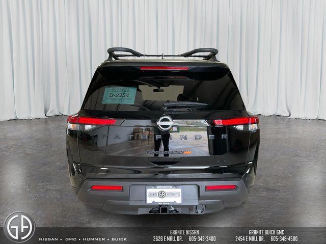 new 2025 Nissan Pathfinder car, priced at $43,675