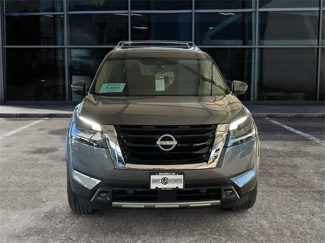 new 2025 Nissan Pathfinder car, priced at $50,670