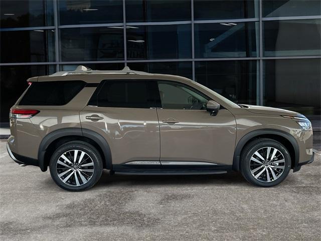 new 2025 Nissan Pathfinder car, priced at $58,698