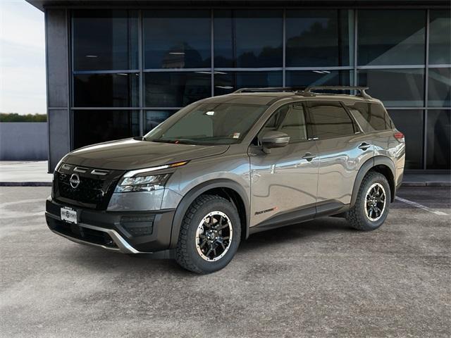 new 2025 Nissan Pathfinder car, priced at $48,280