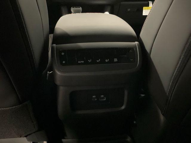 new 2025 Nissan Pathfinder car, priced at $43,675