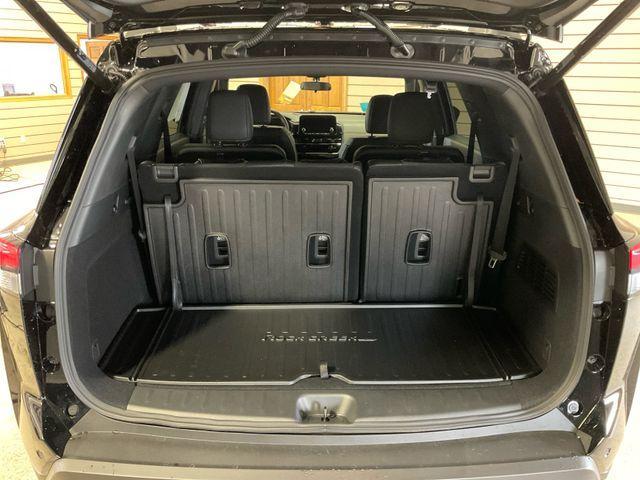 new 2025 Nissan Pathfinder car, priced at $43,675