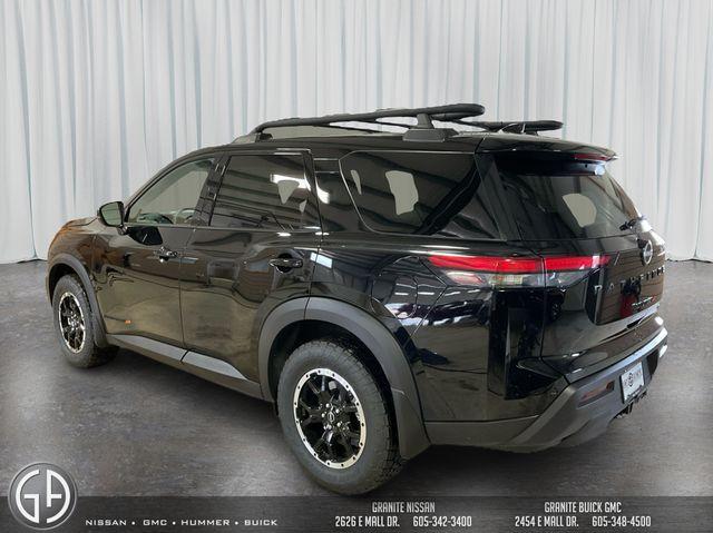 new 2025 Nissan Pathfinder car, priced at $43,675