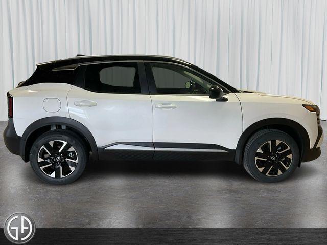 new 2025 Nissan Kicks car, priced at $31,240