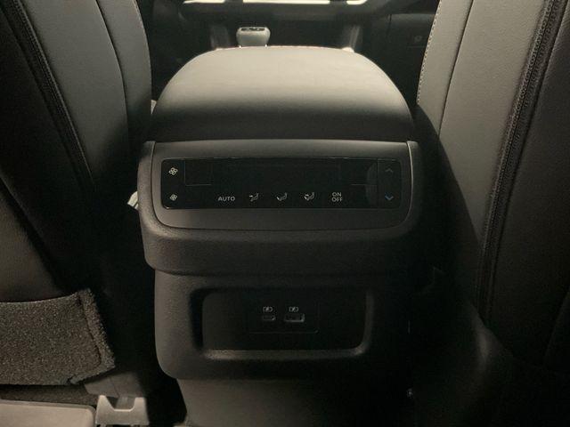 new 2025 Nissan Pathfinder car, priced at $44,175