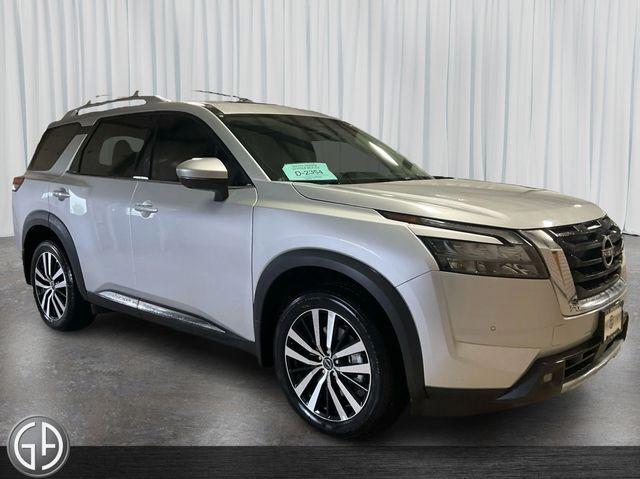 new 2025 Nissan Pathfinder car, priced at $52,545