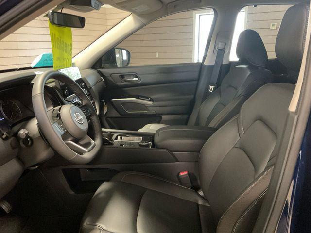 new 2025 Nissan Pathfinder car, priced at $45,090