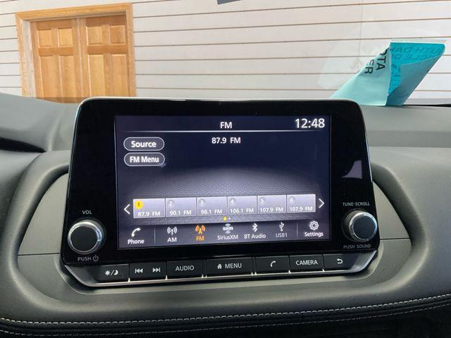 new 2025 Nissan Rogue car, priced at $33,425