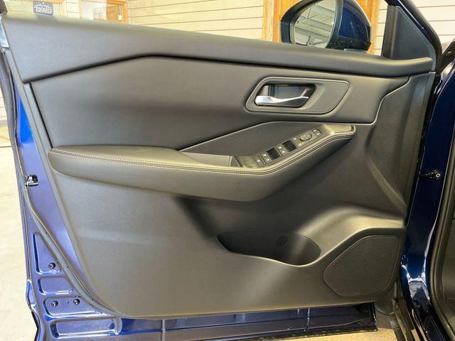 new 2025 Nissan Rogue car, priced at $33,425