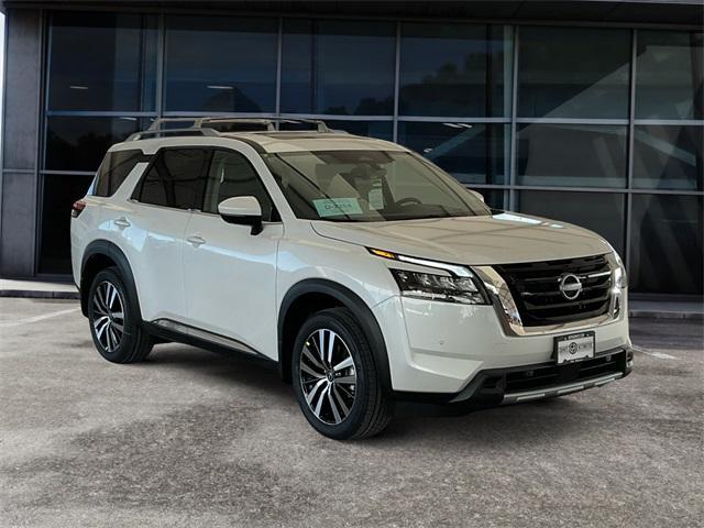 new 2025 Nissan Pathfinder car, priced at $56,710