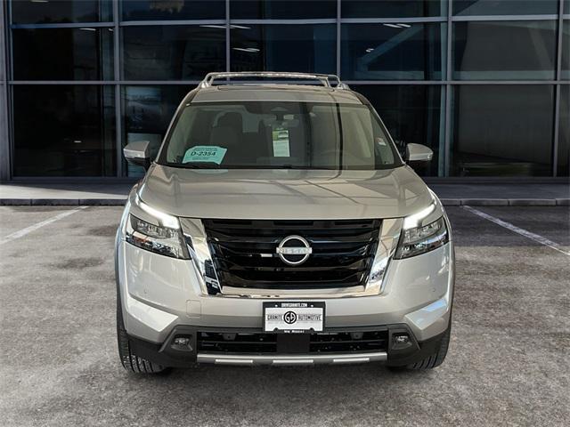 new 2025 Nissan Pathfinder car, priced at $50,670