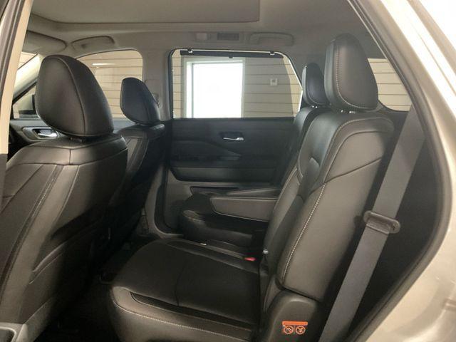 new 2025 Nissan Pathfinder car, priced at $48,170