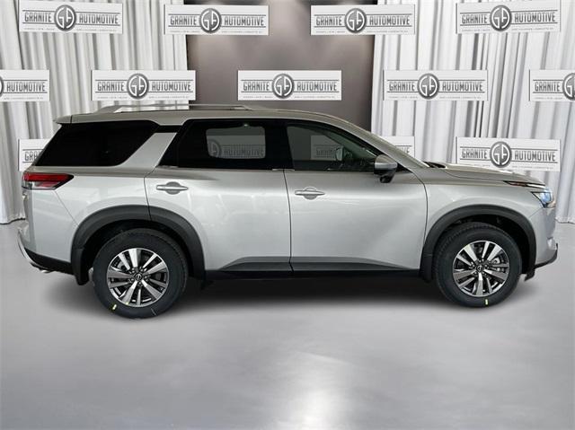 new 2025 Nissan Pathfinder car, priced at $48,230