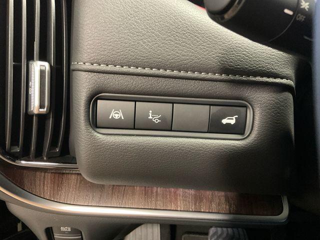 new 2025 Nissan Armada car, priced at $80,870