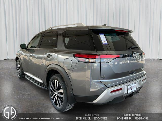 new 2025 Nissan Pathfinder car, priced at $51,785