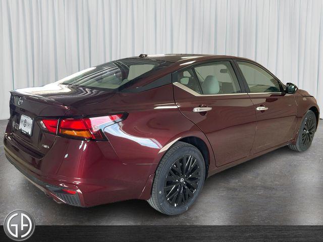 new 2025 Nissan Altima car, priced at $32,425