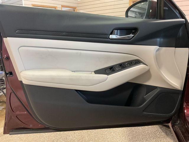 new 2025 Nissan Altima car, priced at $32,425