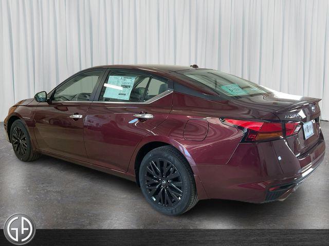 new 2025 Nissan Altima car, priced at $32,425