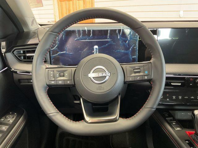 new 2025 Nissan Kicks car, priced at $32,790