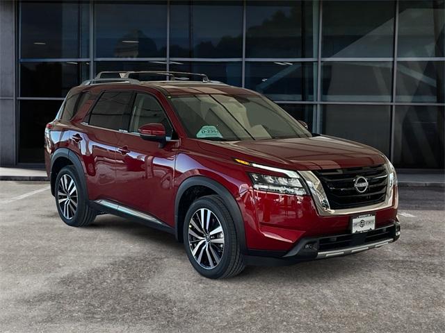 new 2025 Nissan Pathfinder car, priced at $56,440