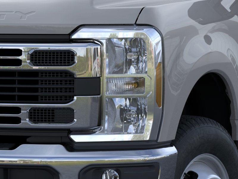 new 2025 Ford F-350 car, priced at $58,888